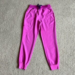 Electric Orchid Figs Zamora Joggers size small.